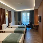 Hotel Gumus Palace
